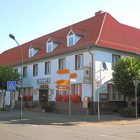 Und Restaurant Knesebecker Hof 3*